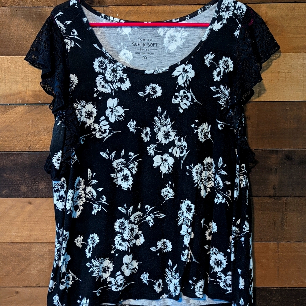 Torrid Black Lace Sleeves Top